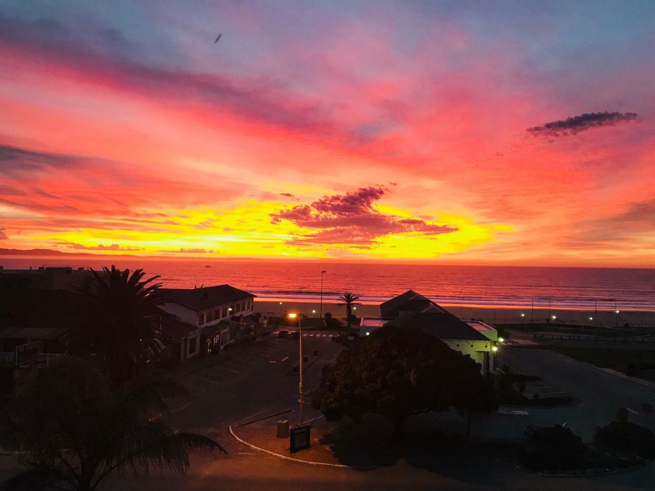 Main Beach Penthouse Jeffreys Bay Exteriör bild